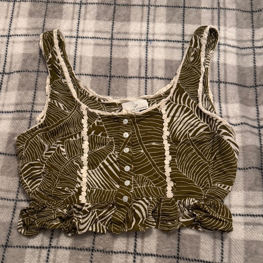 Feminine Button Boho Ruffle Hem Patrons of Peace Olive Leaf Print Crop Tank